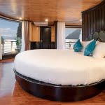 Moon Suite Cabin - Serenity Cruises