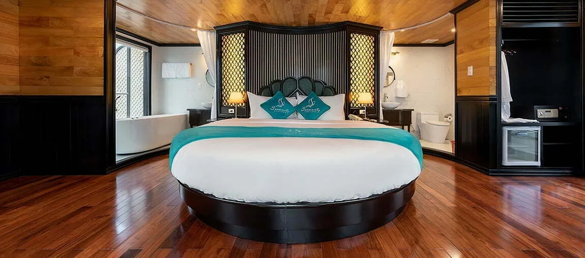 Moon Suite Cabin - Serenity Cruises Moon Suite Cabin - Serenity Cruises