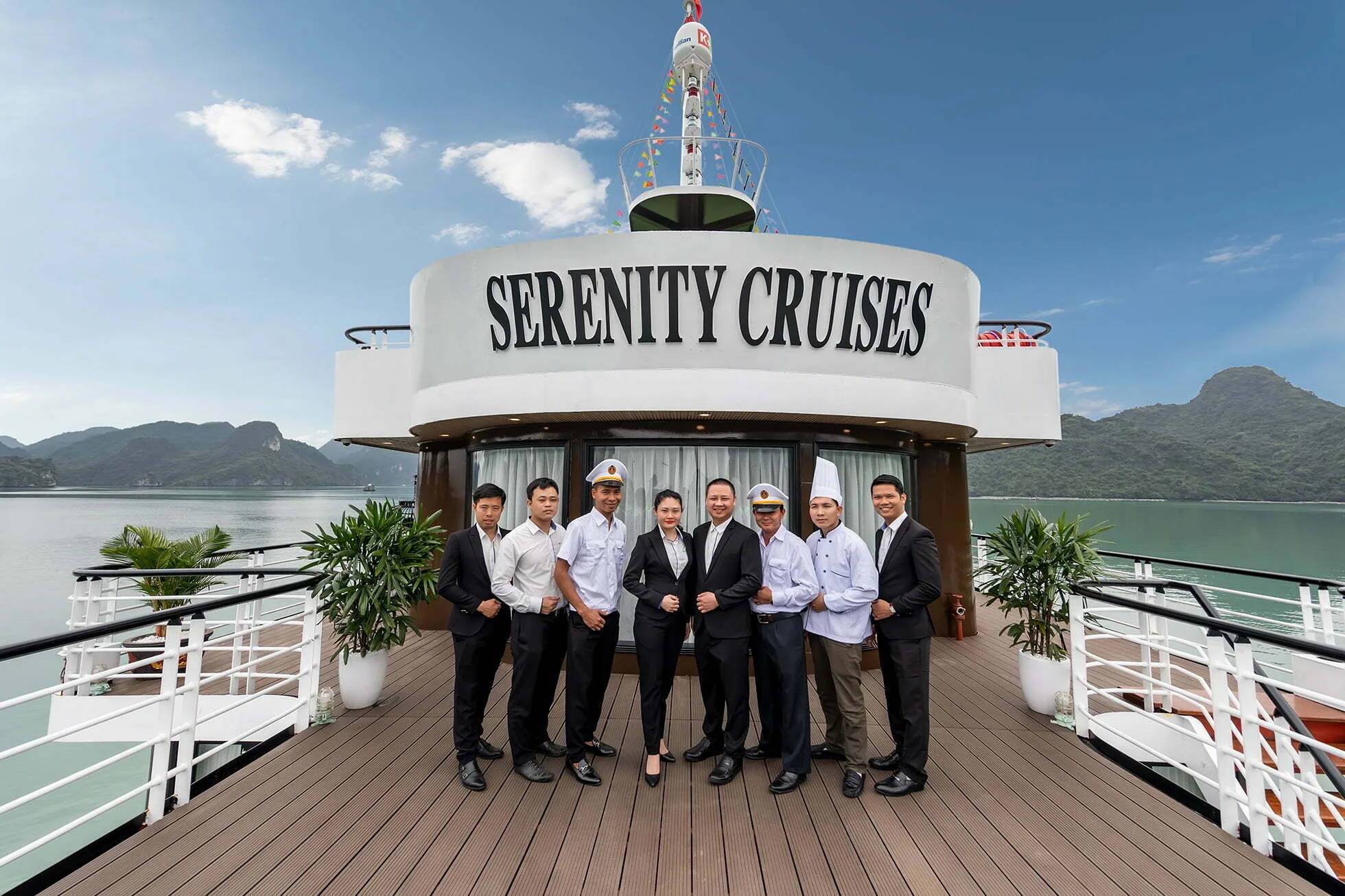 Halong Serenity Cruises