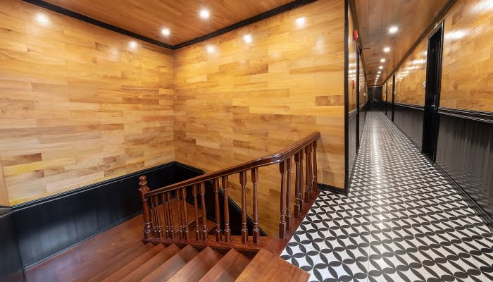 Halong Serenity Cruises hallway