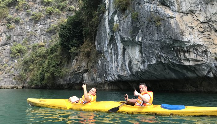 kayak lan ha bay
