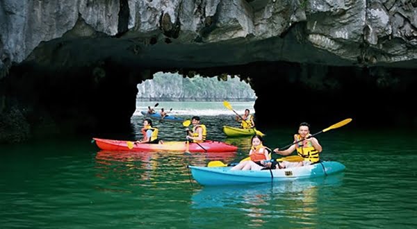 Hang Luồn Hạ Long