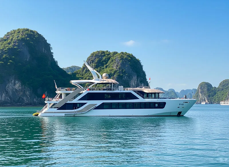 Serenity Grandeur Cruises